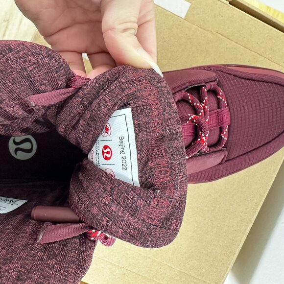 Mens Canadian Olympic Team Lululemon Opening Ceremonies Red Boots - Picture 11 of 11